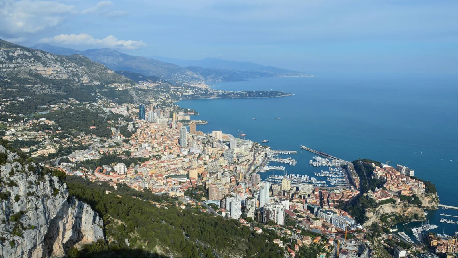 Vue de la côte d'Azur et de la Riviera — zone de livraison Casa Freddoni